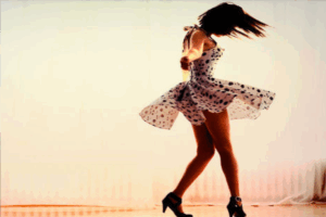 DANÇA COMIGO?